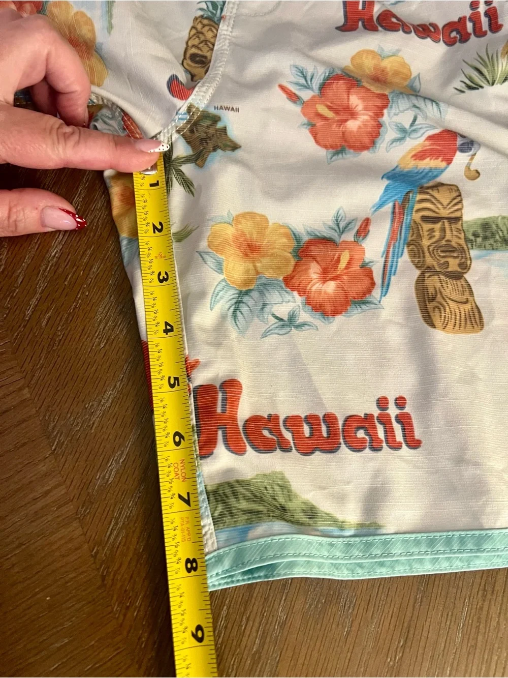 Billabong Recycler 73 Lo Tide Hawaii Tiki Print Board Shorts Size 28 - Picture 7 of 9